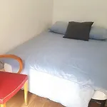 2 Pieces A Montmatre